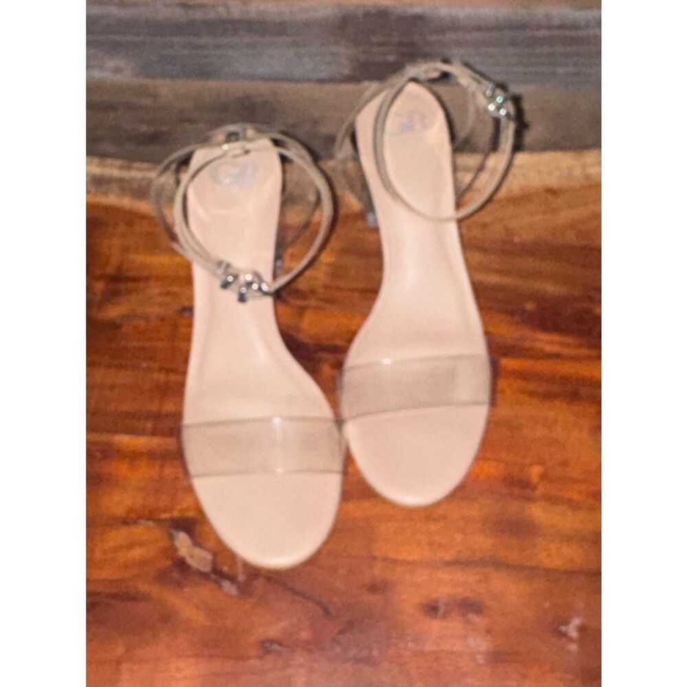 GB Gianni Bini Clear Lucite Block Heel Sandals Ankle Strap Nude Beige Size 9.5 M